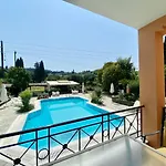 Rosalia & With Pool By Hotelius Aparthotel Corfu (city)