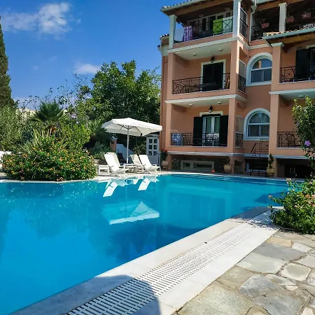 Rosalia & With Pool By Hotelius Apartahotel