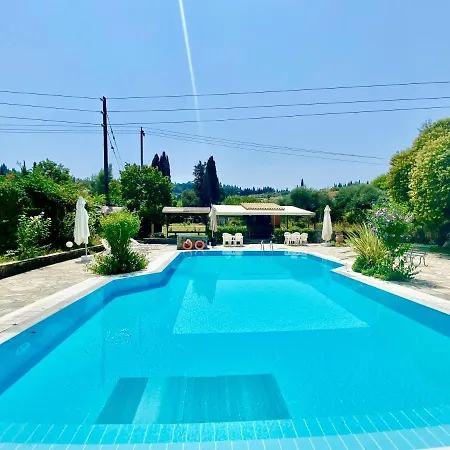 Rosalia & With Pool By Hotelius Apartahotel