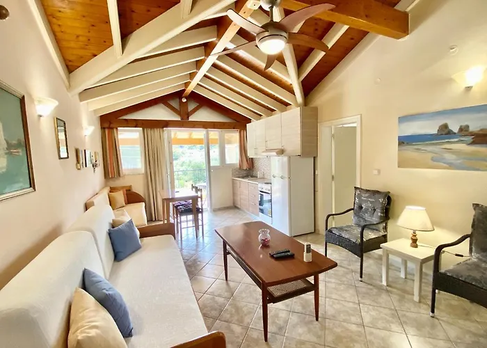 Rosalia & With Pool By Hotelius *