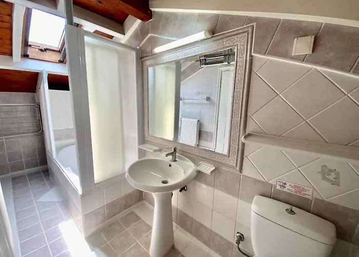 Rosalia & With Pool By Hotelius Aparthotel *