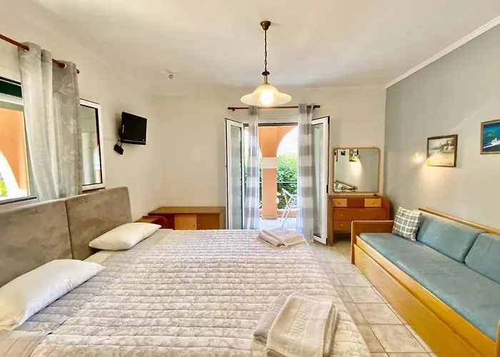 Rosalia & With Pool By Hotelius Corfu (city)