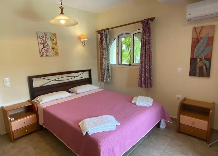 Rosalia & With Pool By Hotelius Corfu (city)