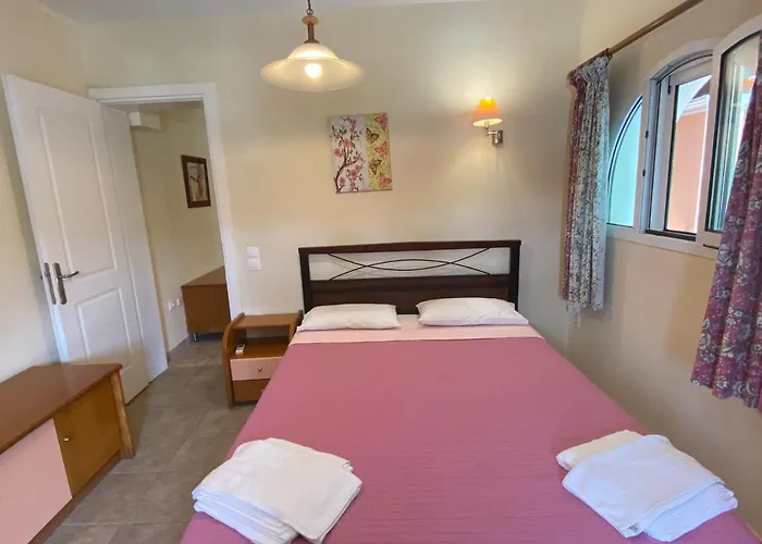 Rosalia & With Pool By Hotelius Aparthotel Corfu (city)