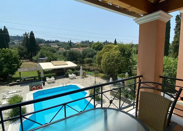 Rosalia & With Pool By Hotelius Aparthotel *