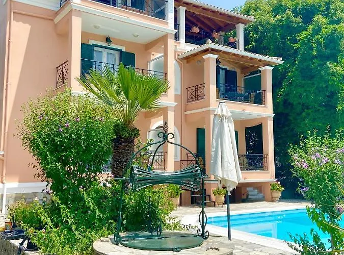 Rosalia & With Pool By Hotelius * Corfu (city)