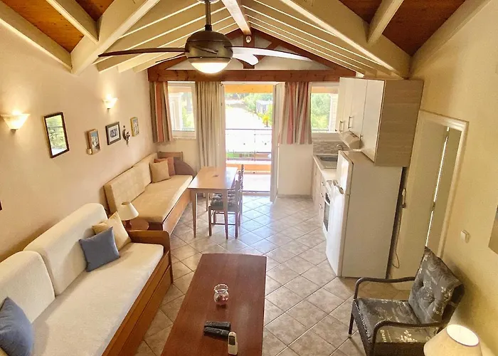 Rosalia & With Pool By Hotelius Corfu (city)