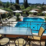 Rosalia & With Pool By Hotelius * Corfu (city)