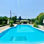 Rosalia & With Pool By Hotelius Apart-hotel Corfu (city)