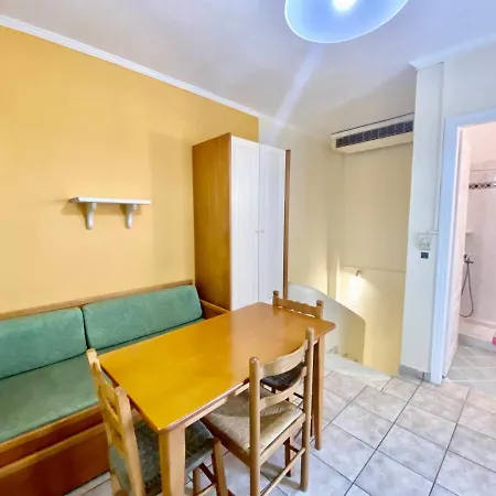 Rosalia & With Pool By Hotelius Corfu (city)