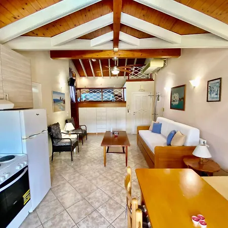 Apart-hotel Rosalia & With Pool By Hotelius *