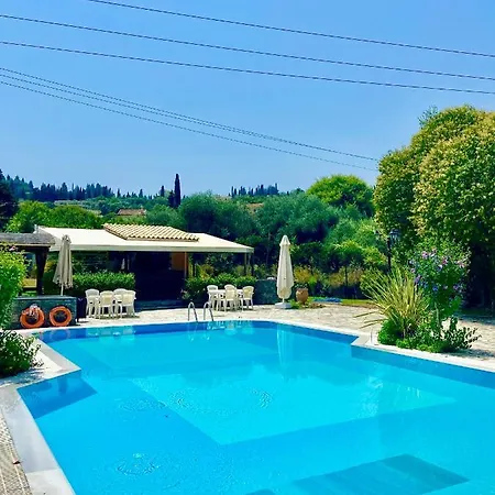 Апарт-отель Rosalia & With Pool By Hotelius Corfu (city)